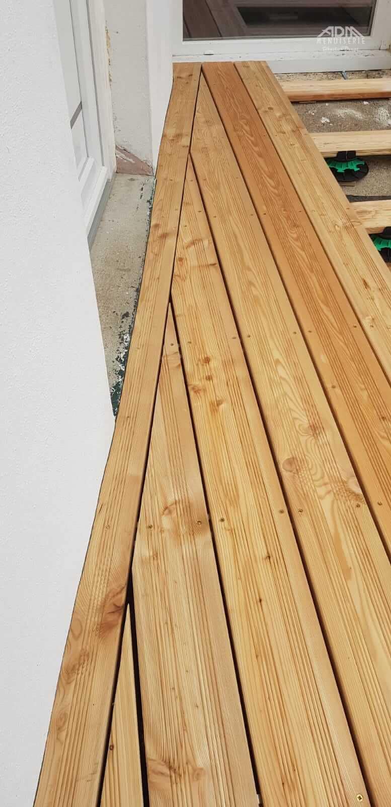 Processus fabrication terrasse bois sur Oyonnax